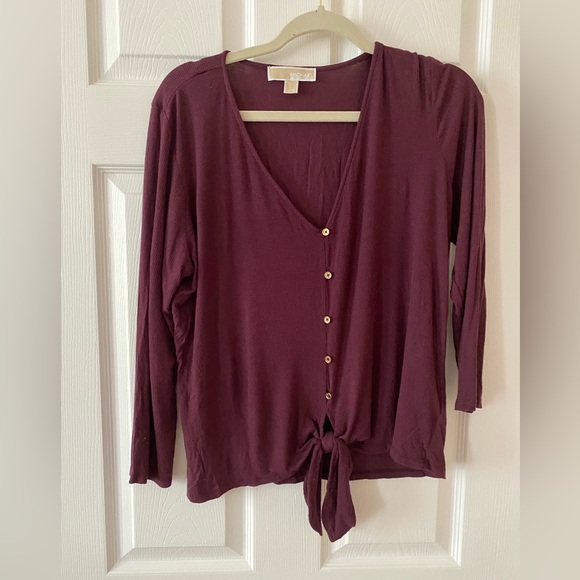 Like new Michael by Michael Kors button down tie front burgundy 3/4sleeve blouse - Picture 8 of 9